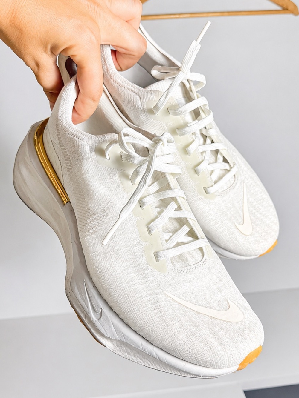 Nike ZoomX Invincible Run 3 White Running Shoes Sneakers | Women’s 10